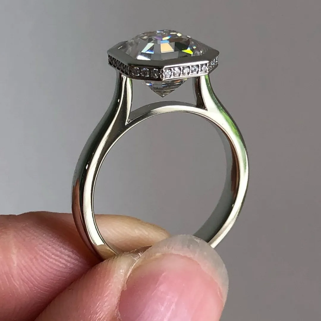/public/photos/live/Asscher Cut Bezel Set Halo Engagement Ring 554 (4).webp